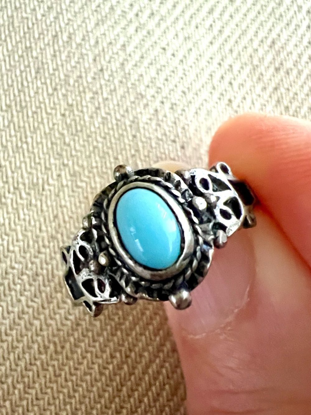 Delicate Turquoise Stone Silver Floral Ring